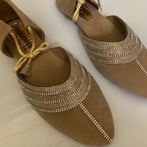 Pakistani/Indian Khussa